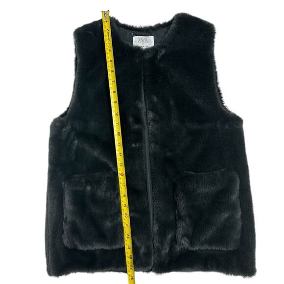 ZARA‎ Faux Fur Vest, GIRLS SIZE 13-14 - Picture 4 of 12